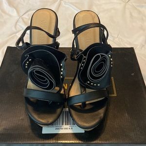 Colin Stuart black wedges